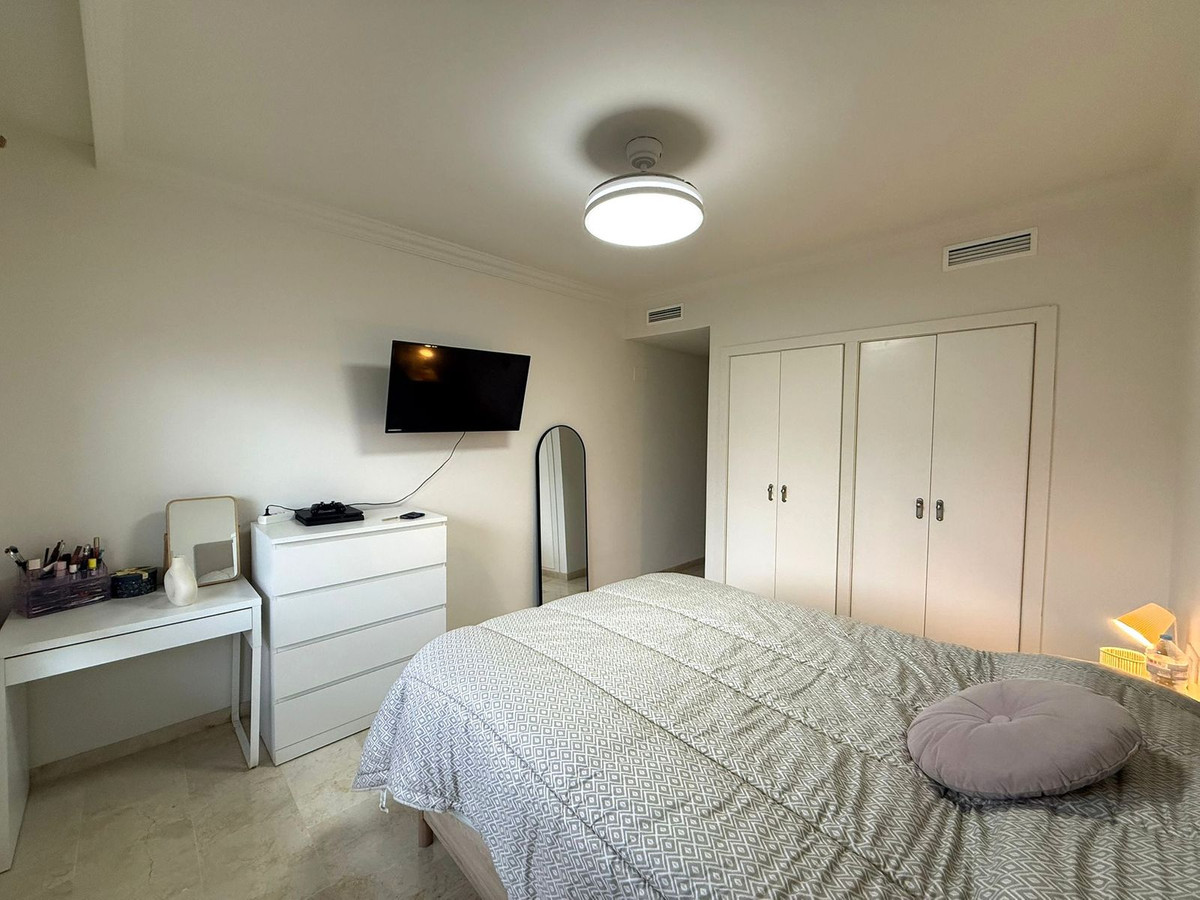 Appartement te koop in Manilva | 2 slaapkamers H5294845