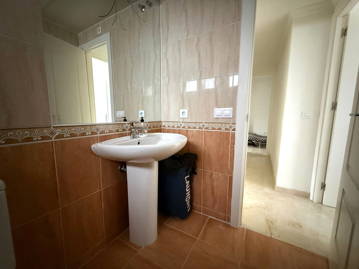 Appartement te koop in Manilva | 2 slaapkamers H5294845