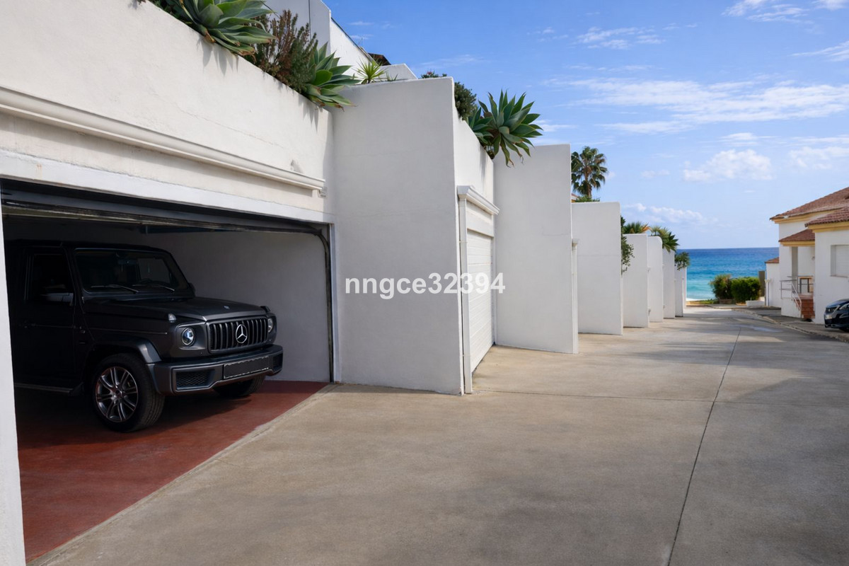 Huis te koop in Manilva | 4 slaapkamers H5294881