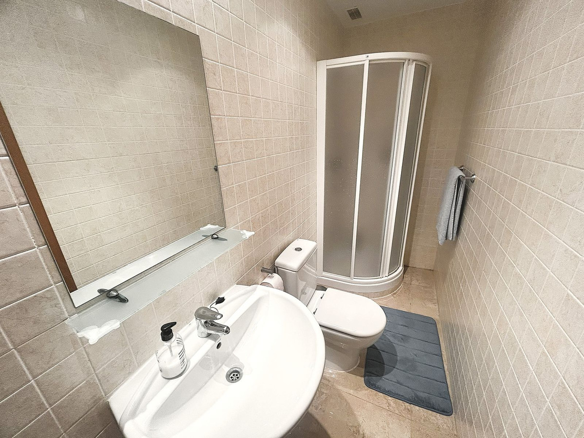 Appartement te koop in Manilva | 2 slaapkamers H5309647