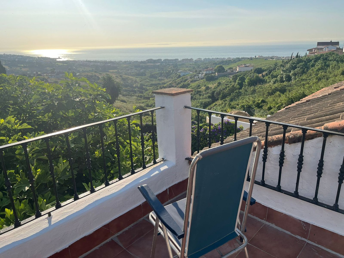 Huis te koop in Manilva | 4 slaapkamers H5311402