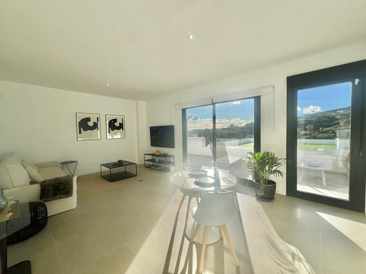 Appartement te koop in Manilva | 2 slaapkamers H5311750