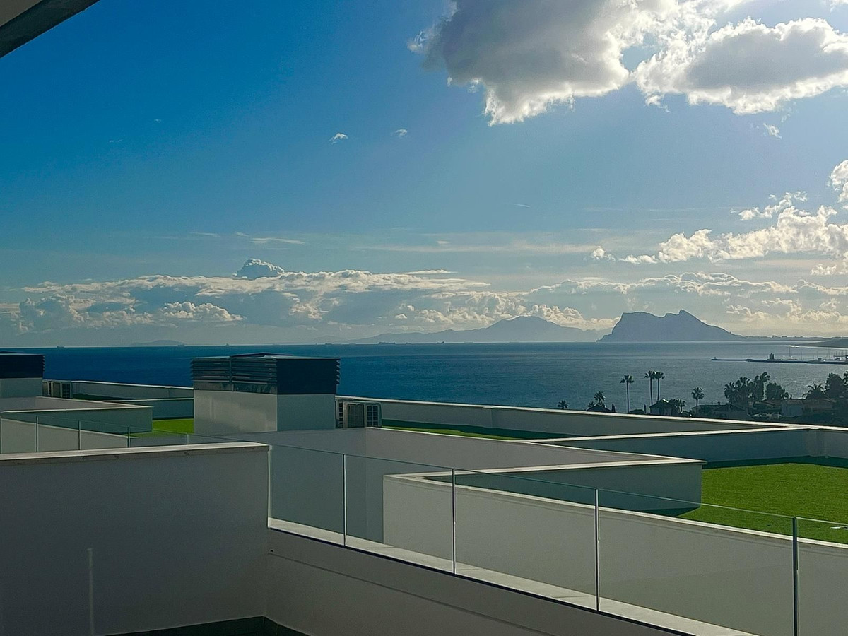 Appartement te koop in Manilva | 2 slaapkamers H5311750