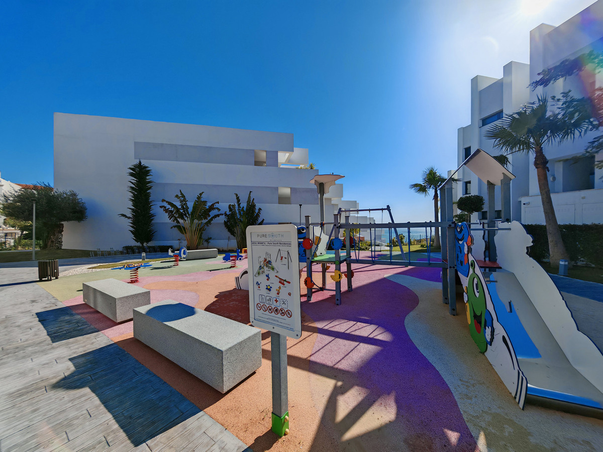 Appartement te koop in Manilva | 2 slaapkamers H5327791