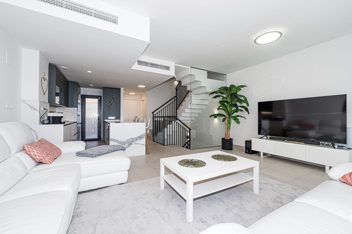 Huis te koop in Manilva | 4 slaapkamers H5329969