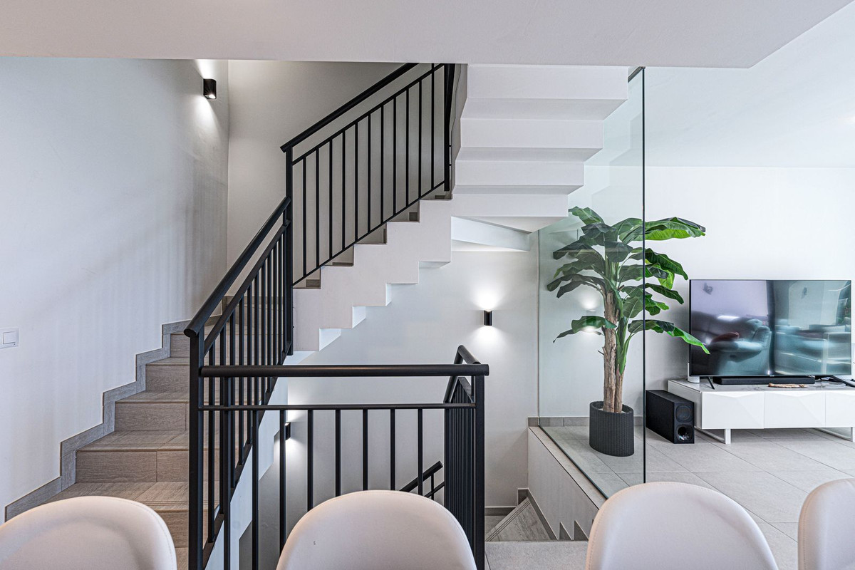 Huis te koop in Manilva | 4 slaapkamers H5329969