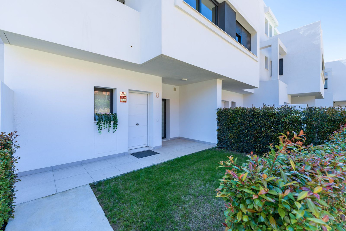 Huis te koop in Manilva | 4 slaapkamers H5329969