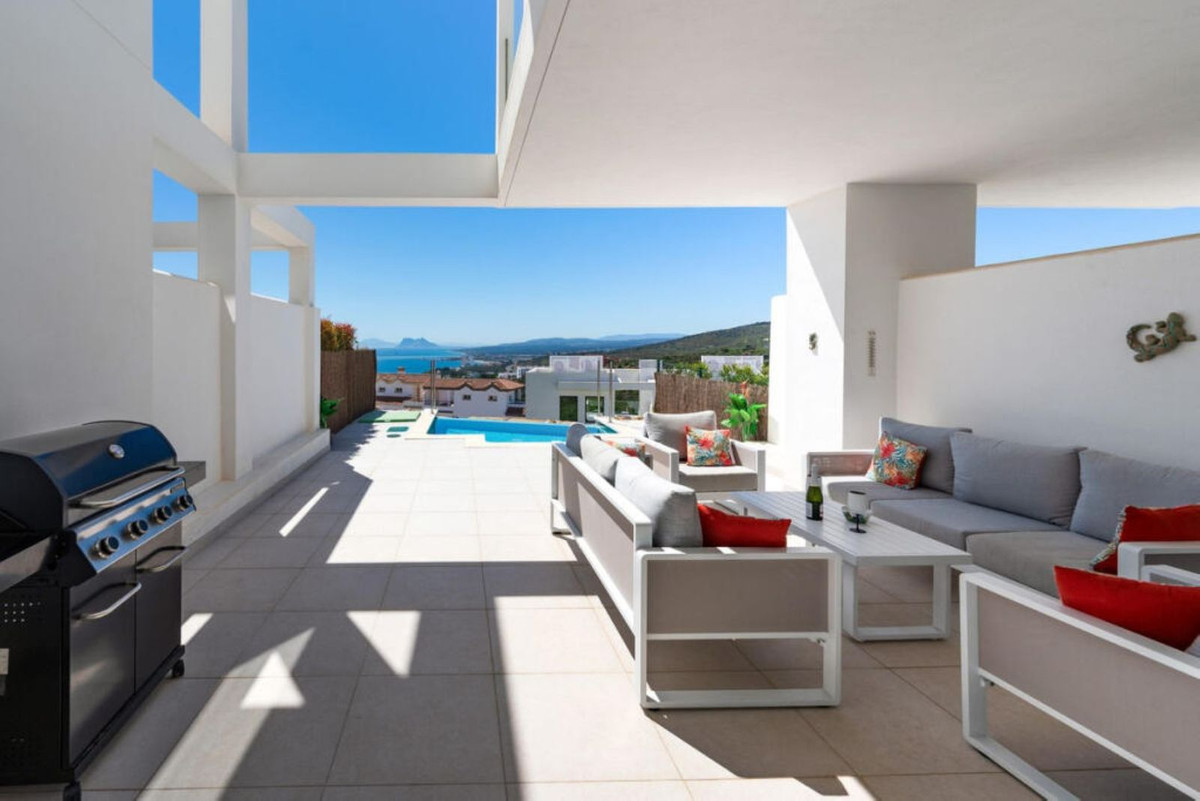 Huis te koop in Manilva | 4 slaapkamers H5336257