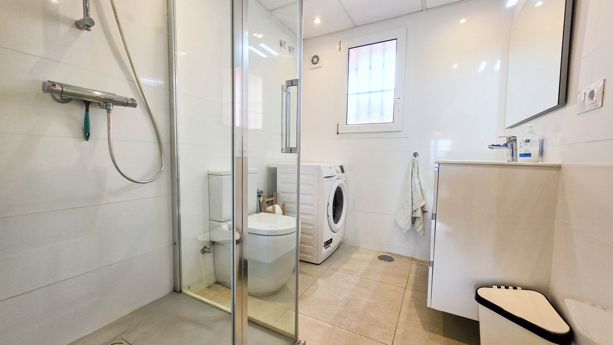 Huis te koop in Manilva | 3 slaapkamers H5354530