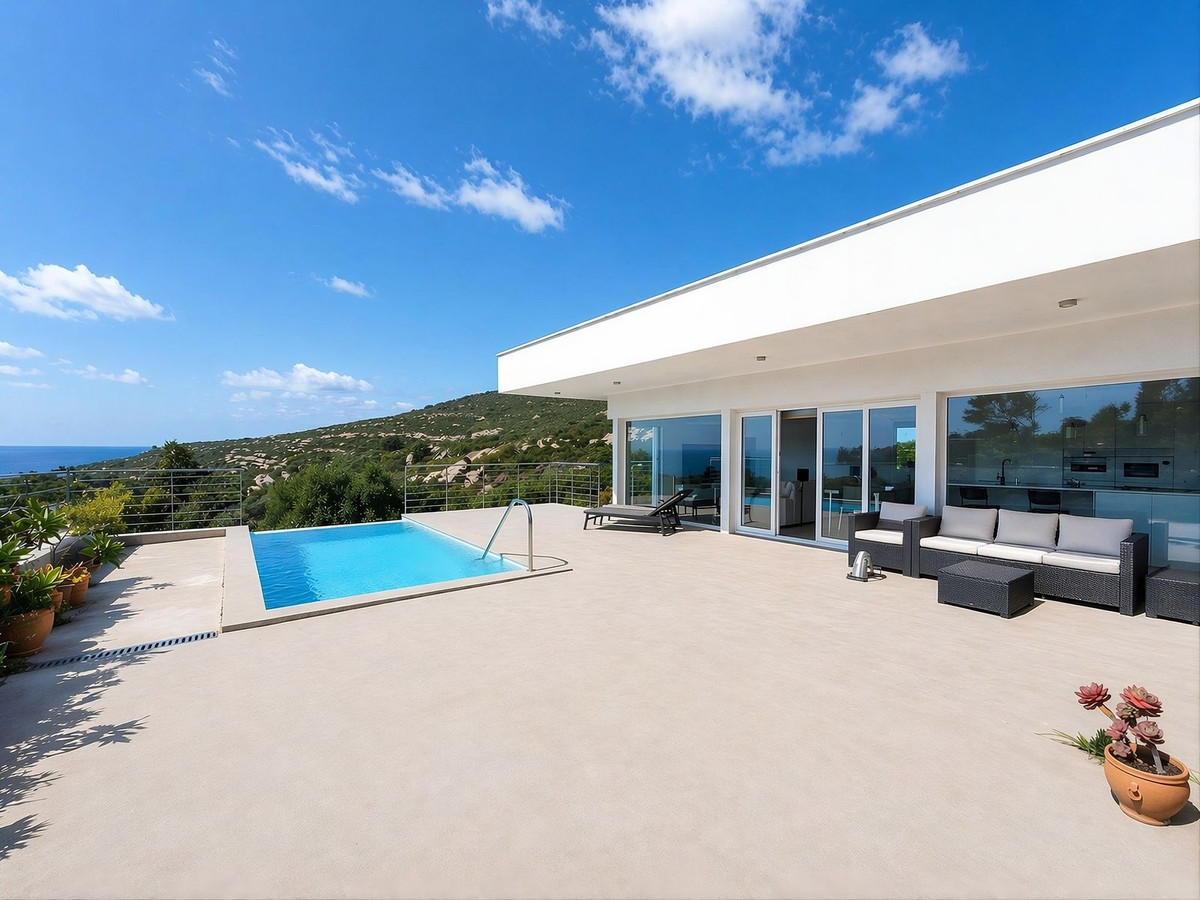 Huis te koop in Manilva | 3 slaapkamers H5356240