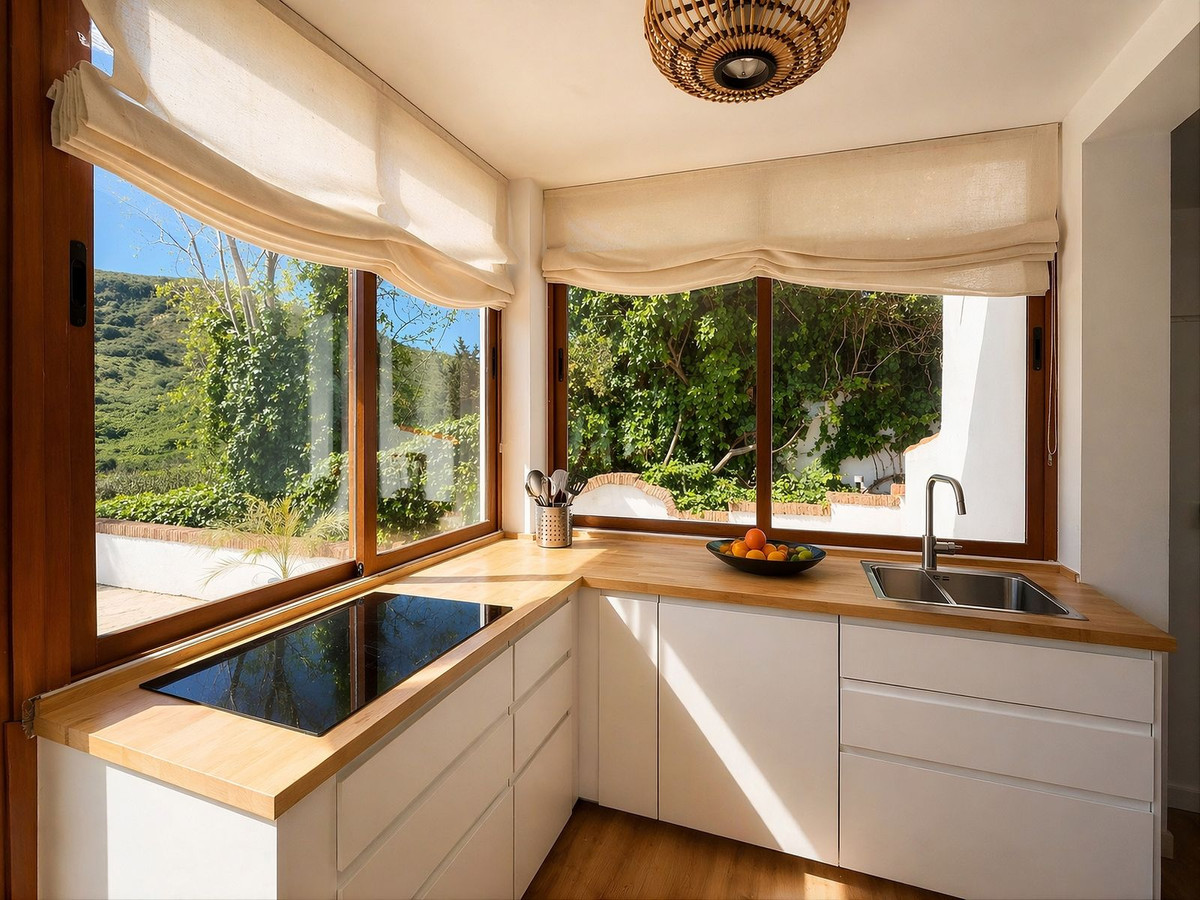 Finca - Cortijo te koop in Manilva | 3 slaapkamers H5357593