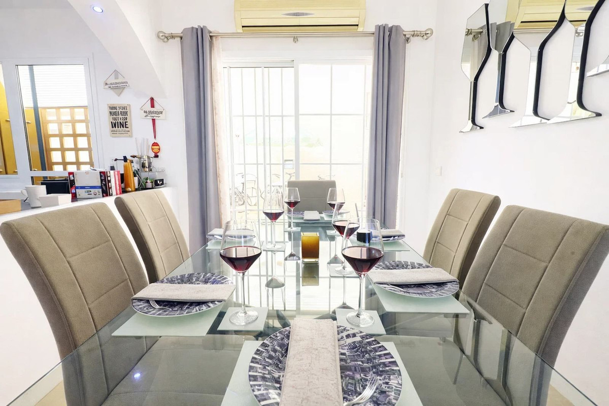 Huis te koop in Manilva | 3 slaapkamers H5359597