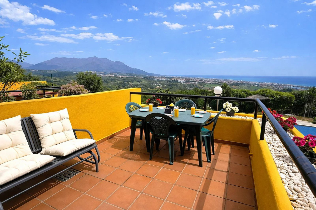 Huis te koop in Manilva | 3 slaapkamers H5359597