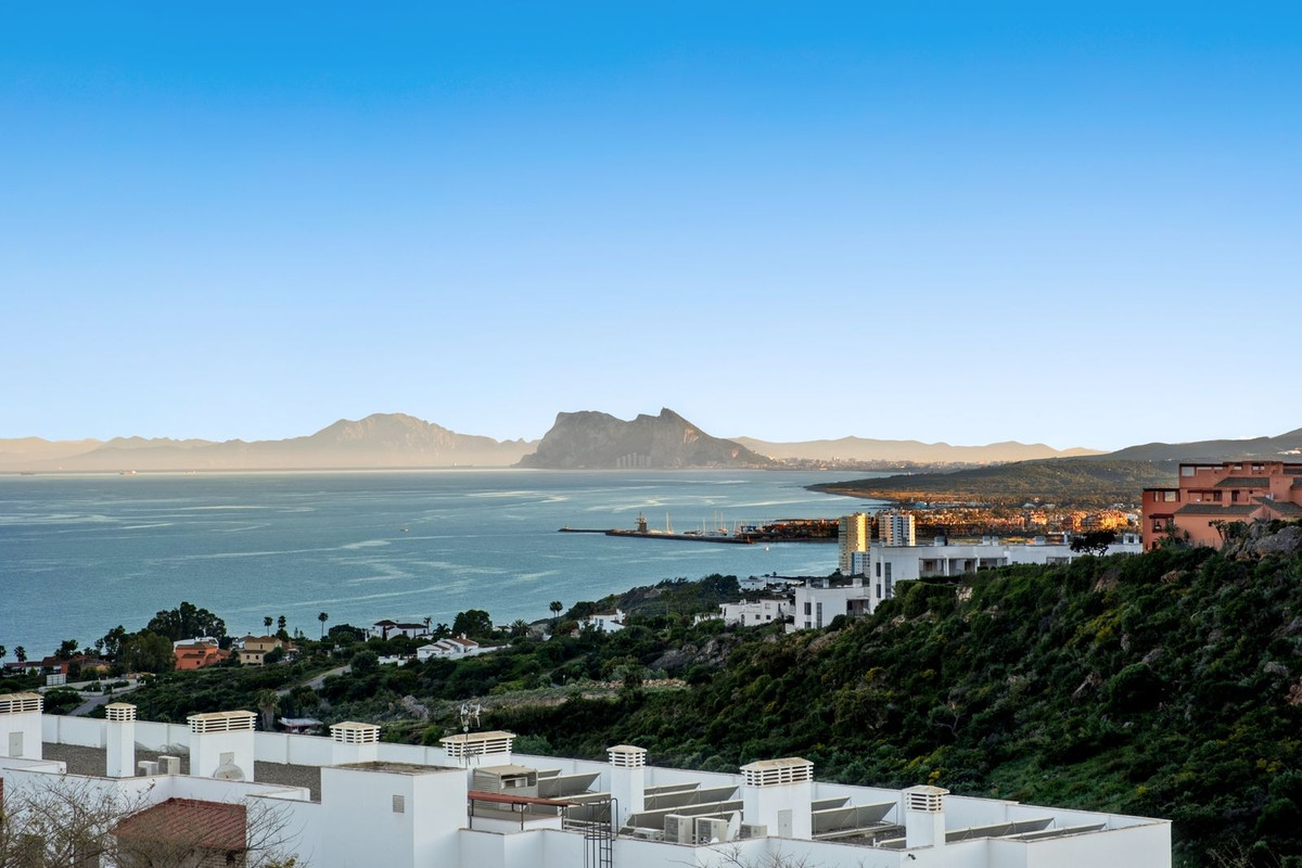 Huis te koop in Manilva | 3 slaapkamers H5365741