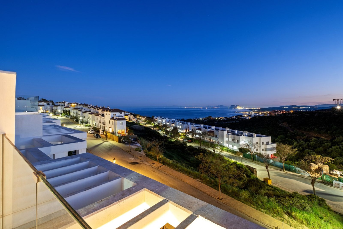 Huis te koop in Manilva | 3 slaapkamers H5365741