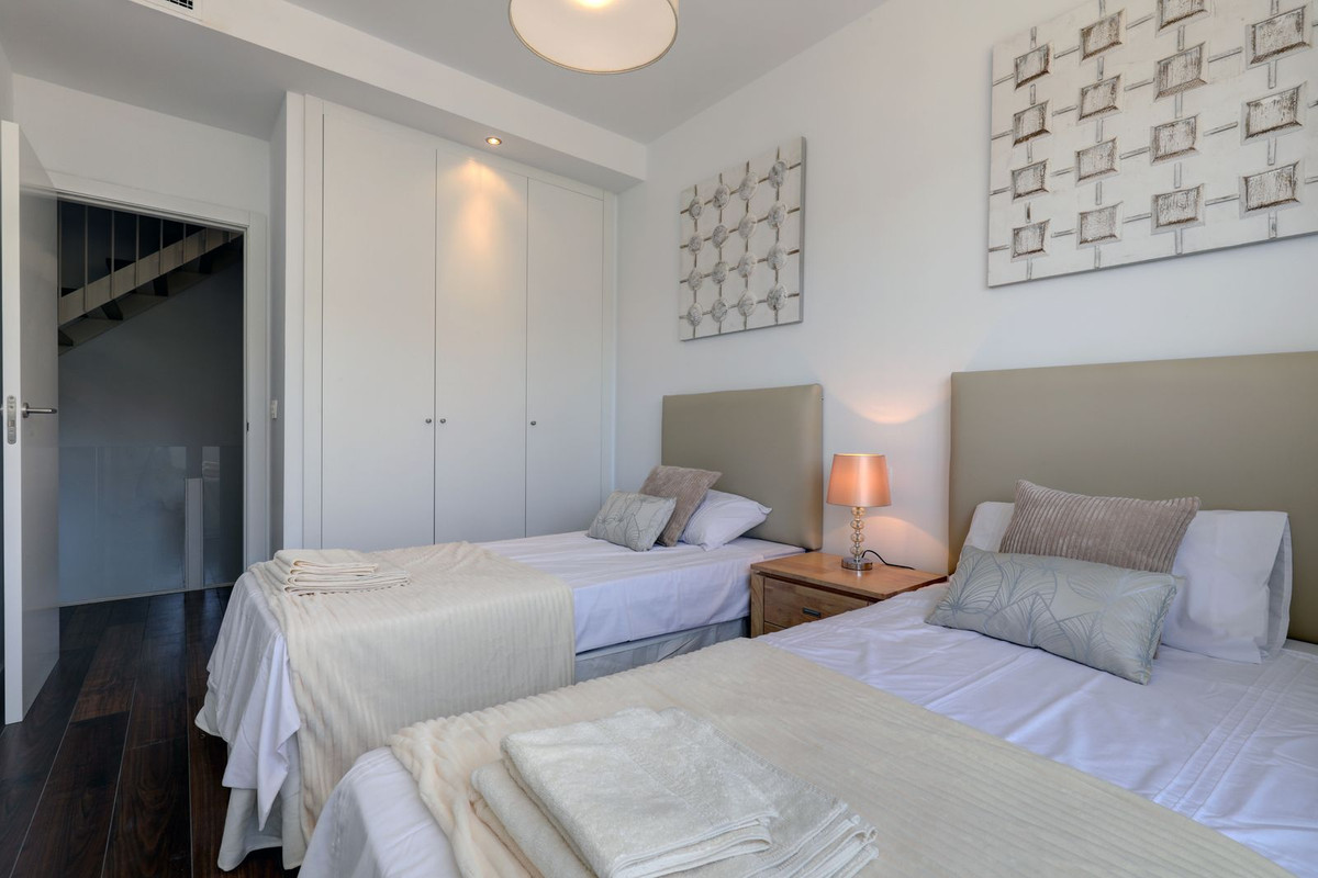 Huis te koop in Manilva | 4 slaapkamers H5380195