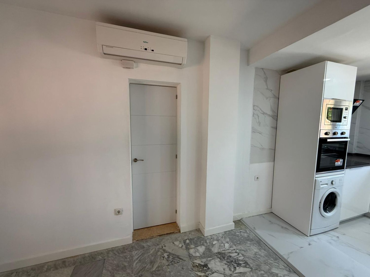 Huis te koop in Manilva | 4 slaapkamers H5383081