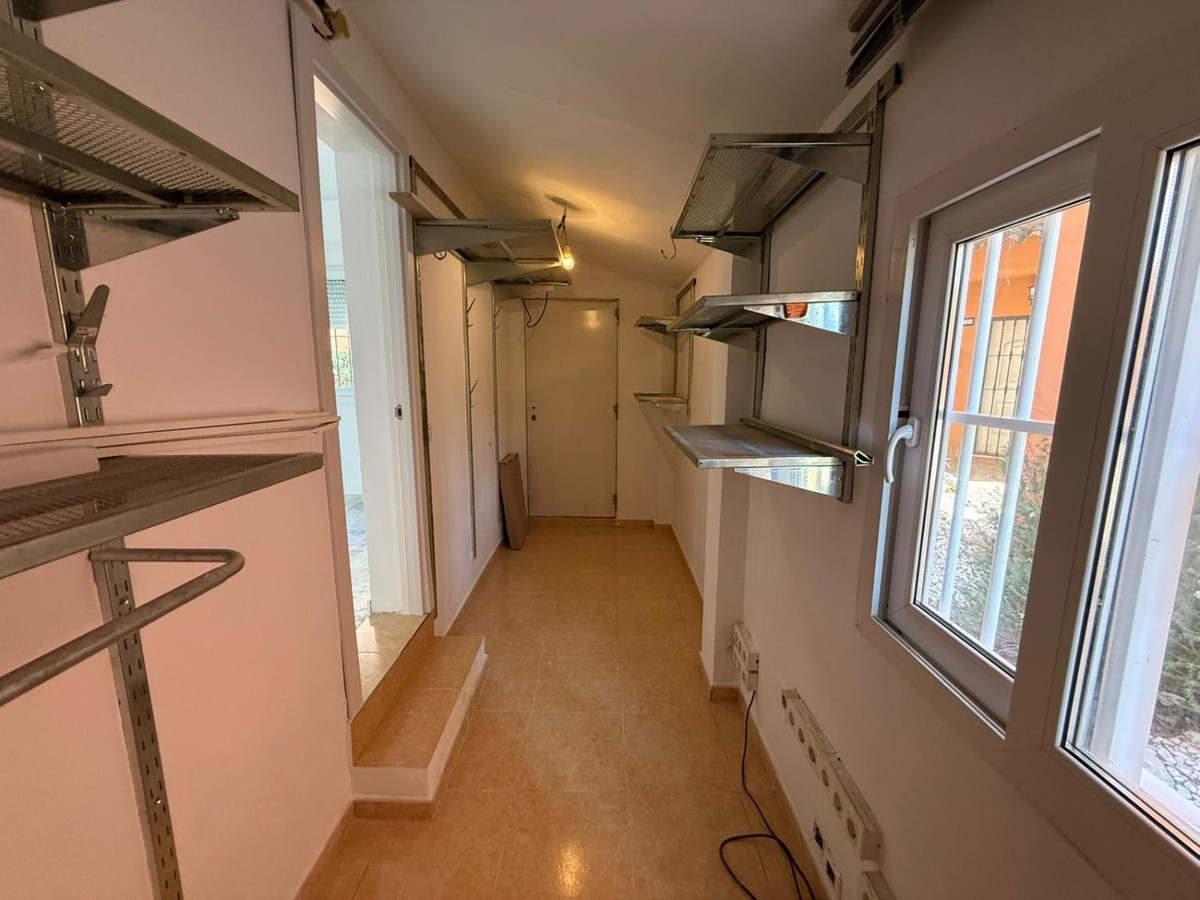 Huis te koop in Manilva | 4 slaapkamers H5383081