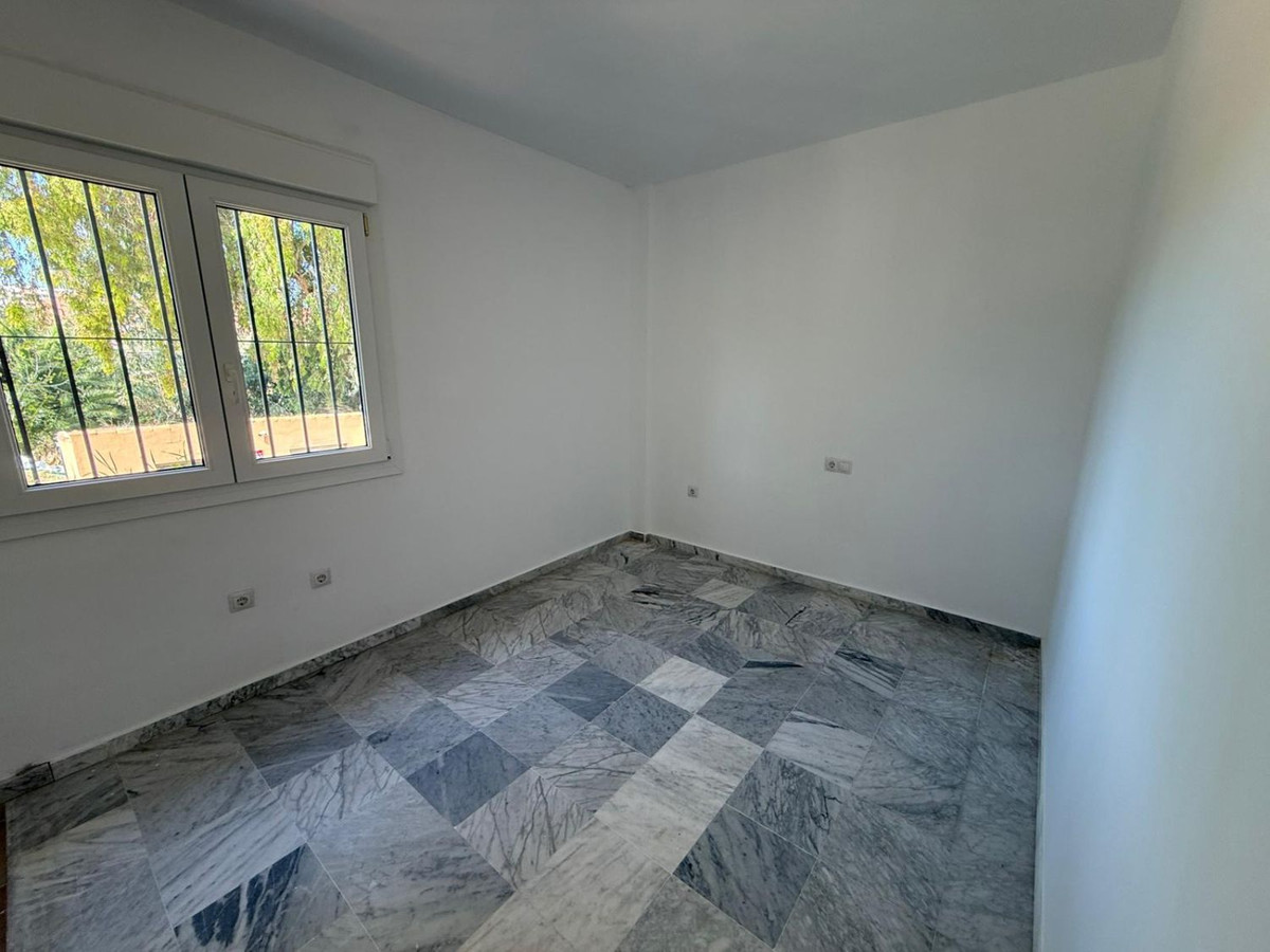 Huis te koop in Manilva | 4 slaapkamers H5383081