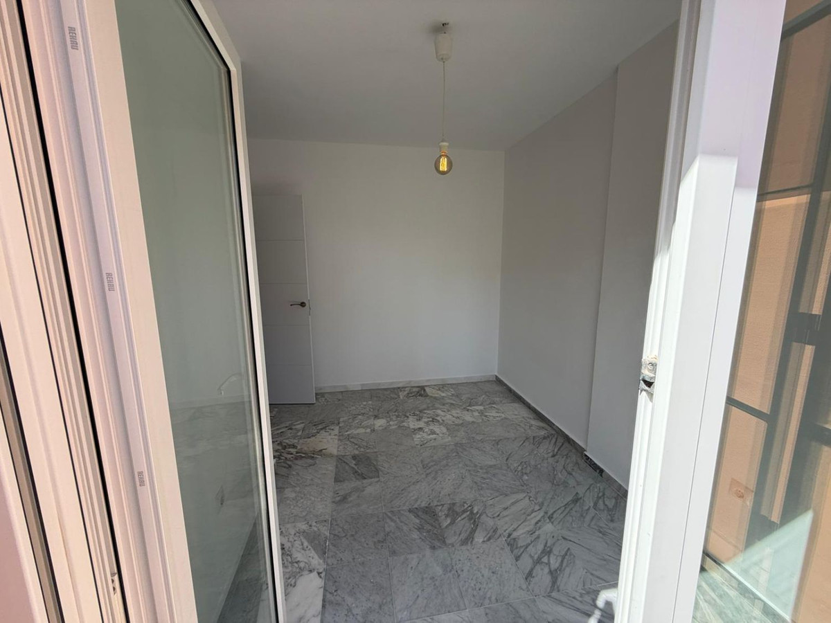 Huis te koop in Manilva | 4 slaapkamers H5383081