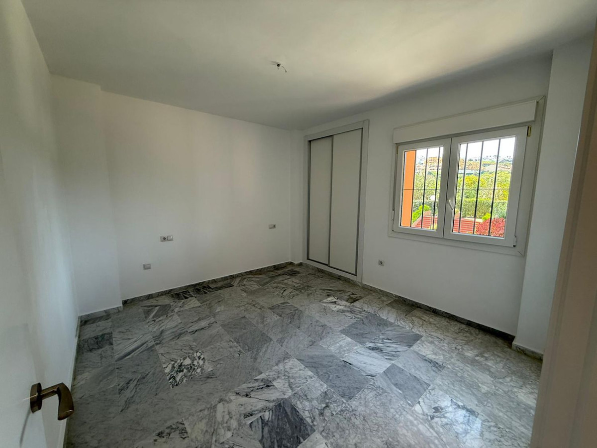 Huis te koop in Manilva | 4 slaapkamers H5383081