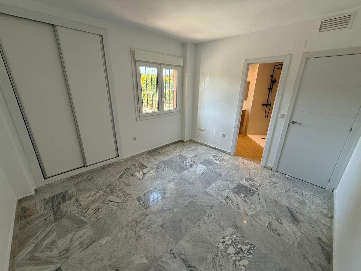 Huis te koop in Manilva | 4 slaapkamers H5383081