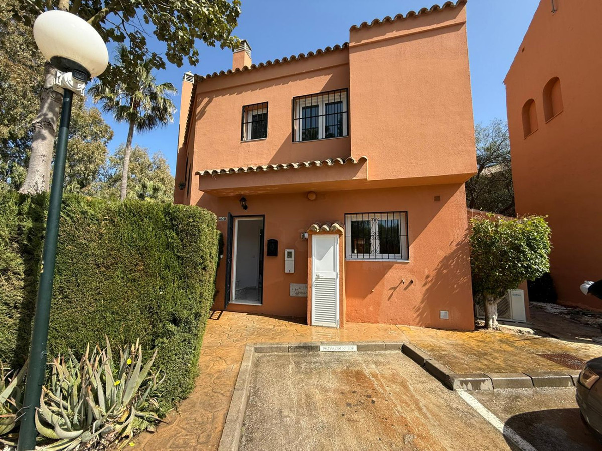 Huis te koop in Manilva | 4 slaapkamers H5383081