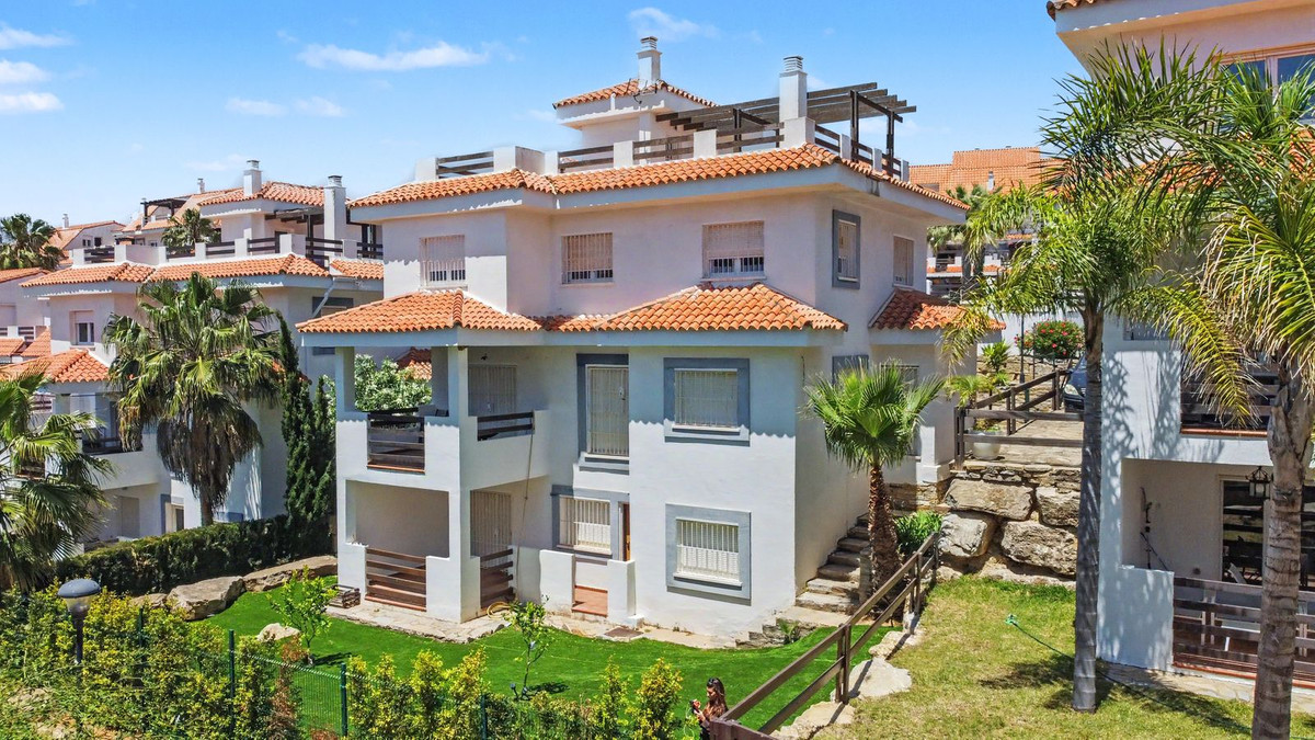 Huis te koop in Manilva | 6 slaapkamers H5389591