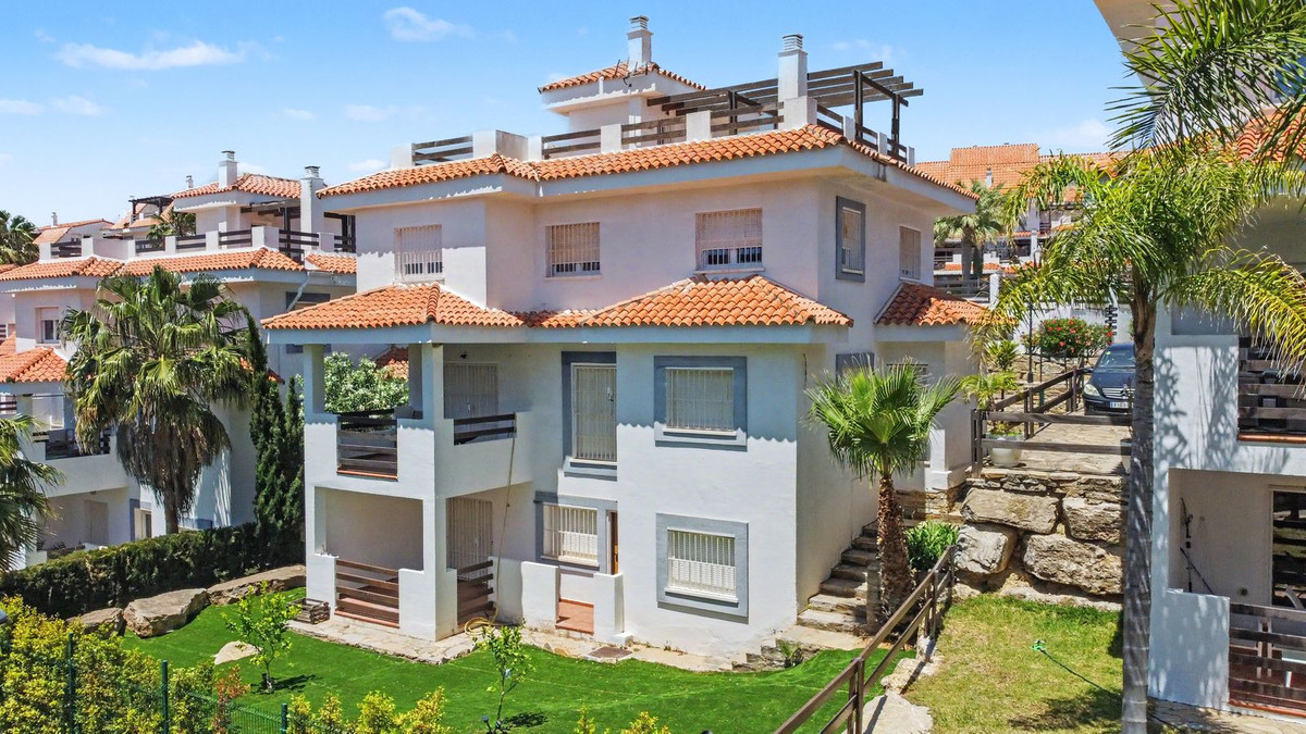 Huis te koop in Manilva | 6 slaapkamers H5389591