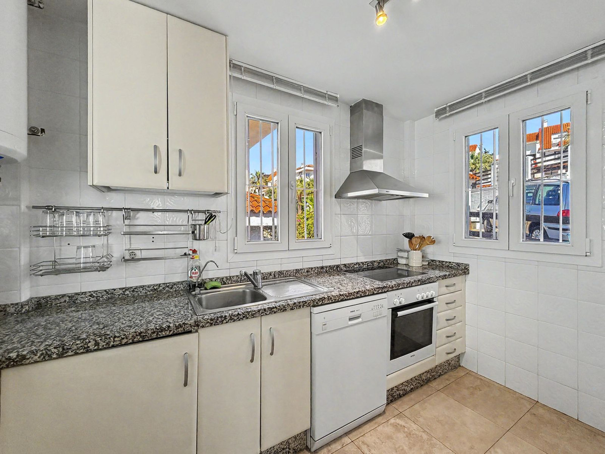 Huis te koop in Manilva | 6 slaapkamers H5389591