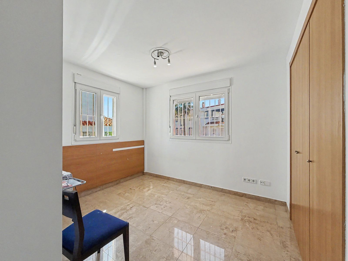 Huis te koop in Manilva | 6 slaapkamers H5389591