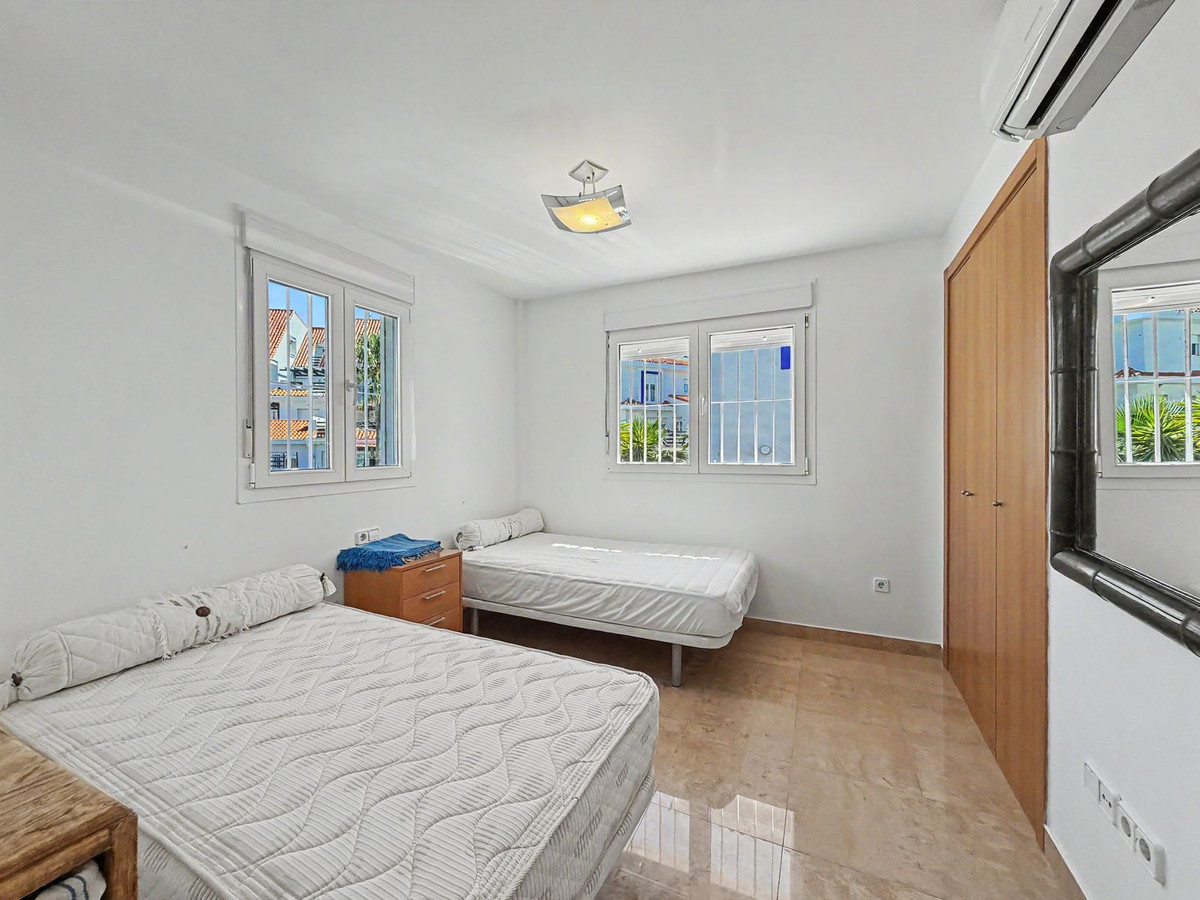 Huis te koop in Manilva | 6 slaapkamers H5389591
