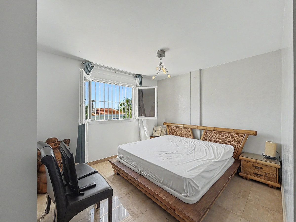 Huis te koop in Manilva | 6 slaapkamers H5389591
