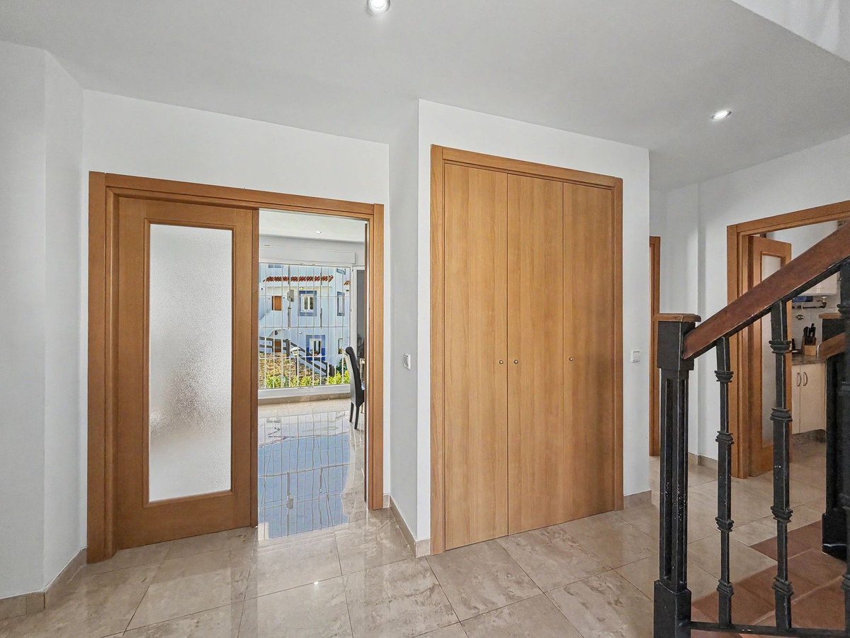 Huis te koop in Manilva | 6 slaapkamers H5389591