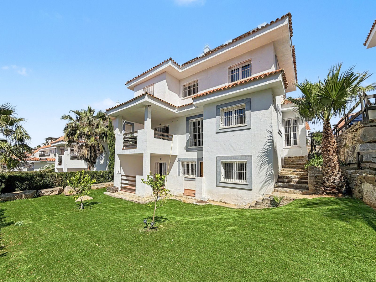Huis te koop in Manilva | 6 slaapkamers H5389591