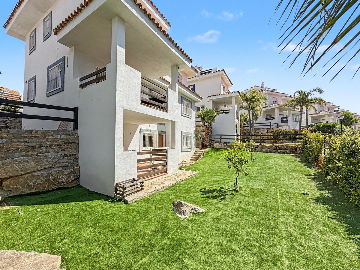 Huis te koop in Manilva | 6 slaapkamers H5389591