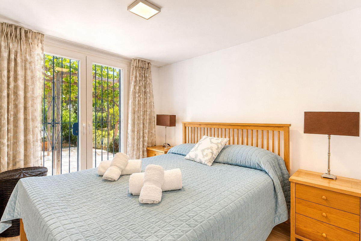 Huis te koop in Manilva | 5 slaapkamers H5395921