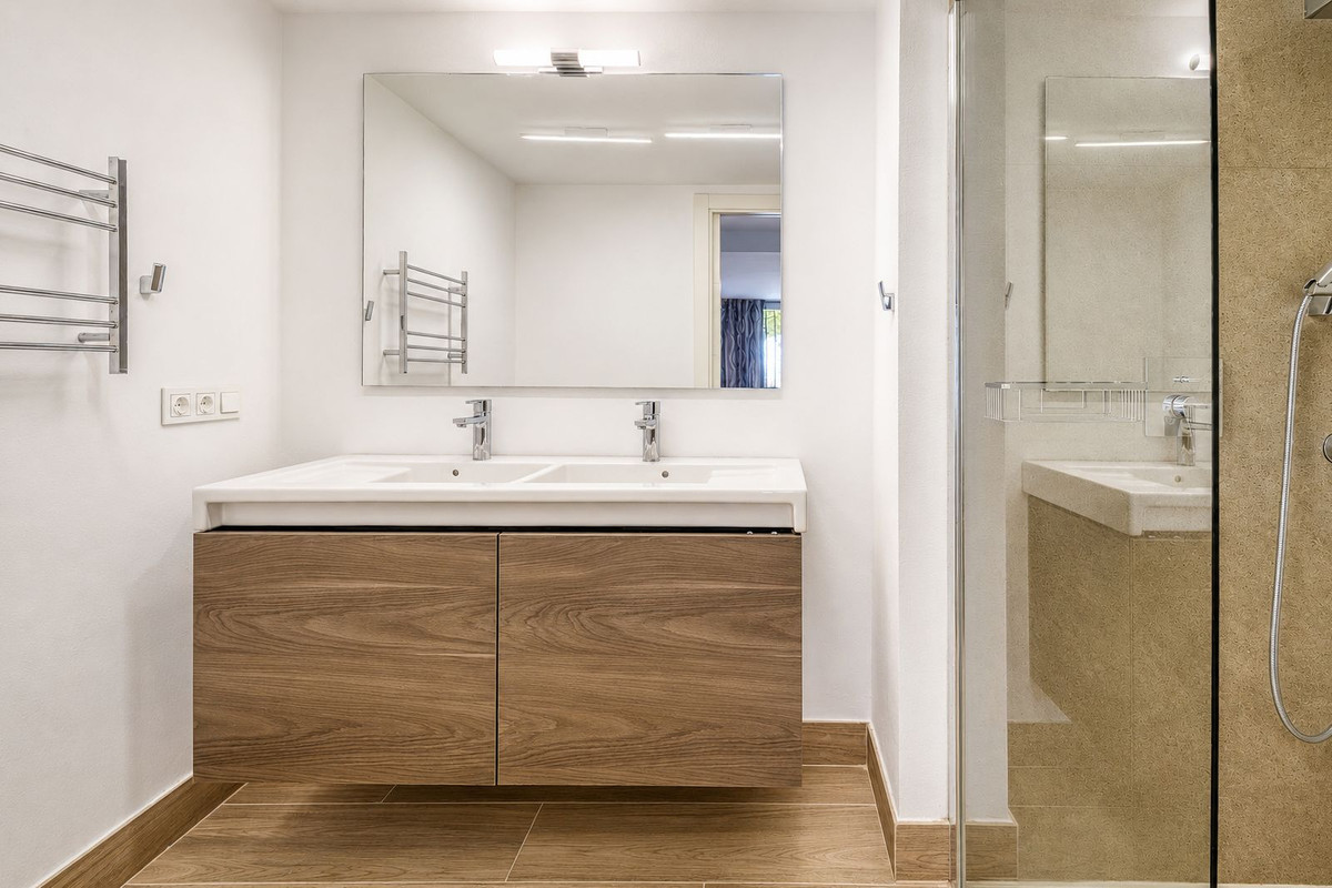 Huis te koop in Manilva | 5 slaapkamers H5395921