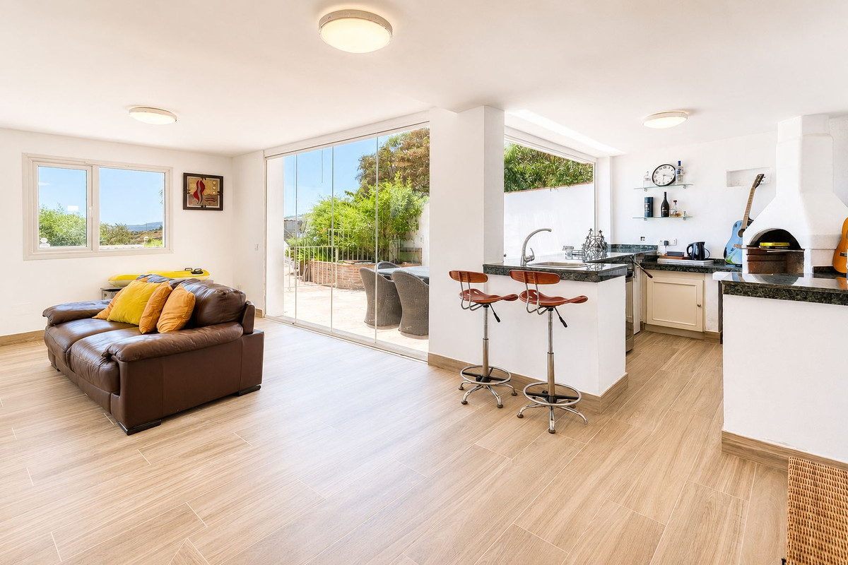 Huis te koop in Manilva | 5 slaapkamers H5395921