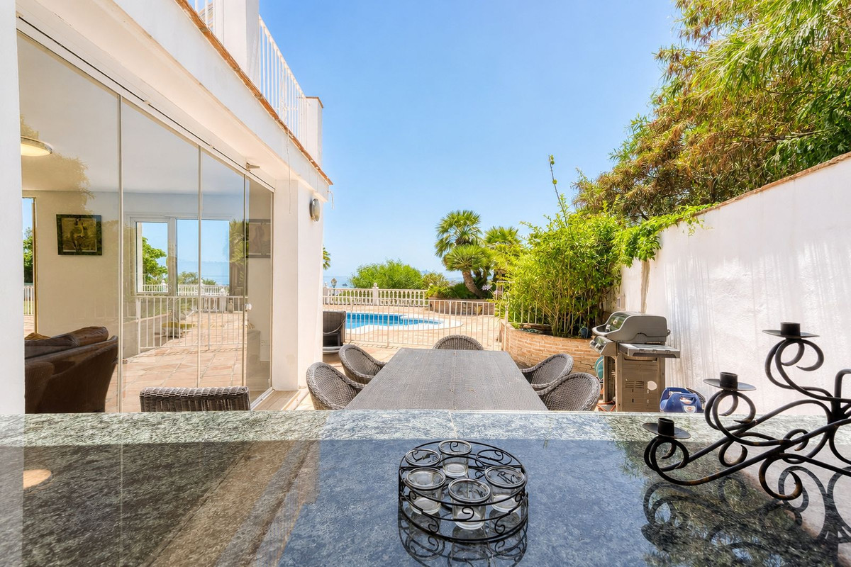 Huis te koop in Manilva | 5 slaapkamers H5395921