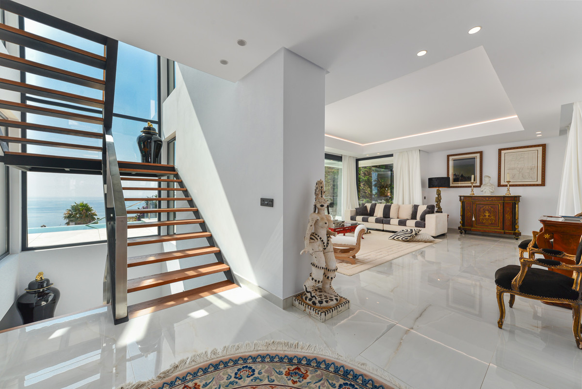 Huis te koop in Manilva | 4 slaapkamers H5406691