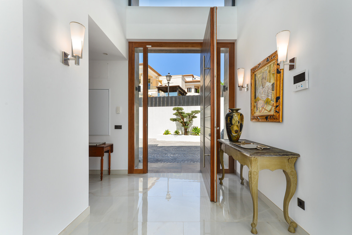 Huis te koop in Manilva | 4 slaapkamers H5406691