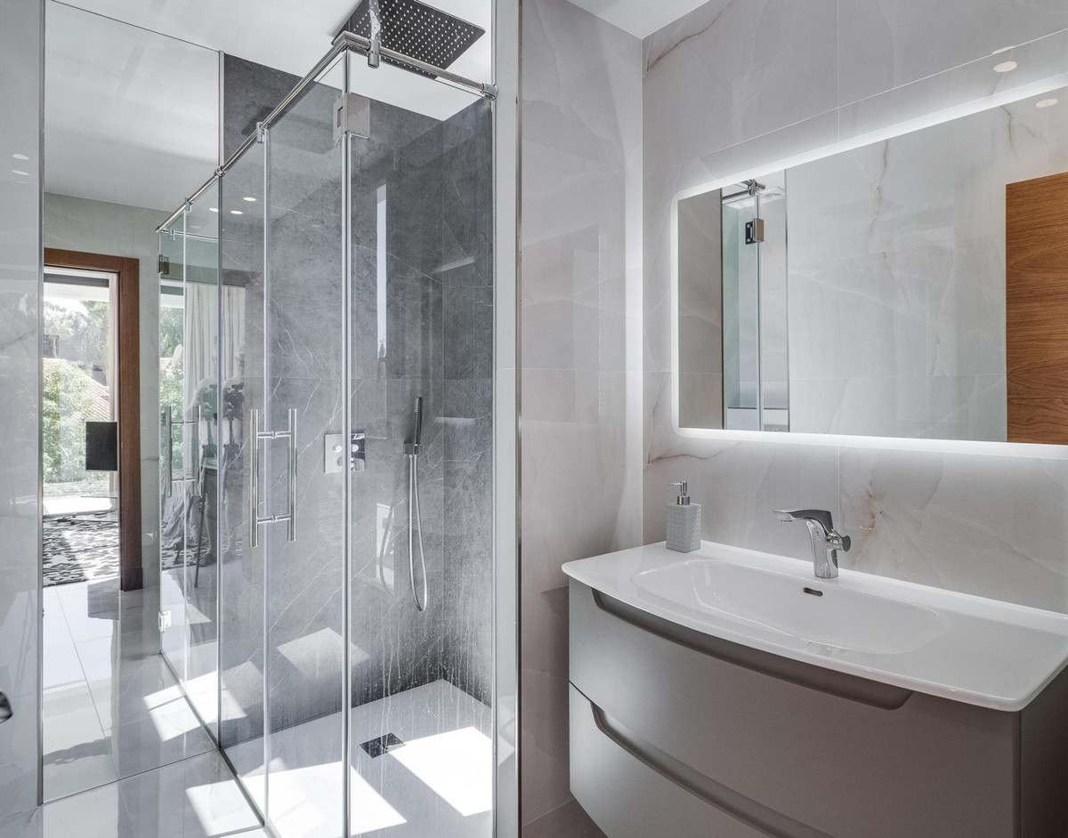 Huis te koop in Manilva | 4 slaapkamers H5406691