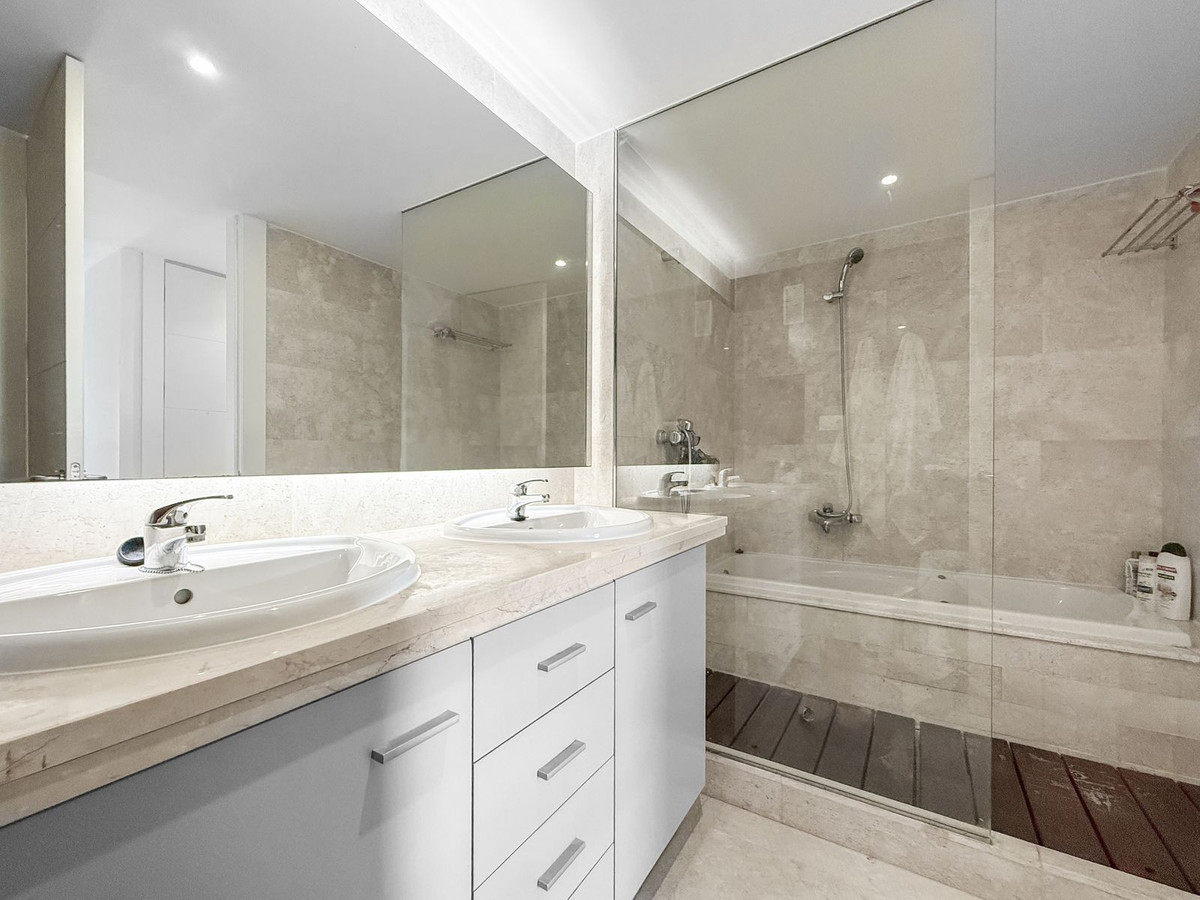 Huis te koop in Manilva | 3 slaapkamers H5422588
