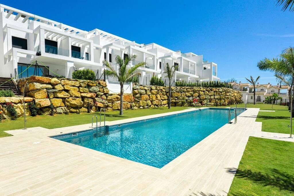 Property main view 42