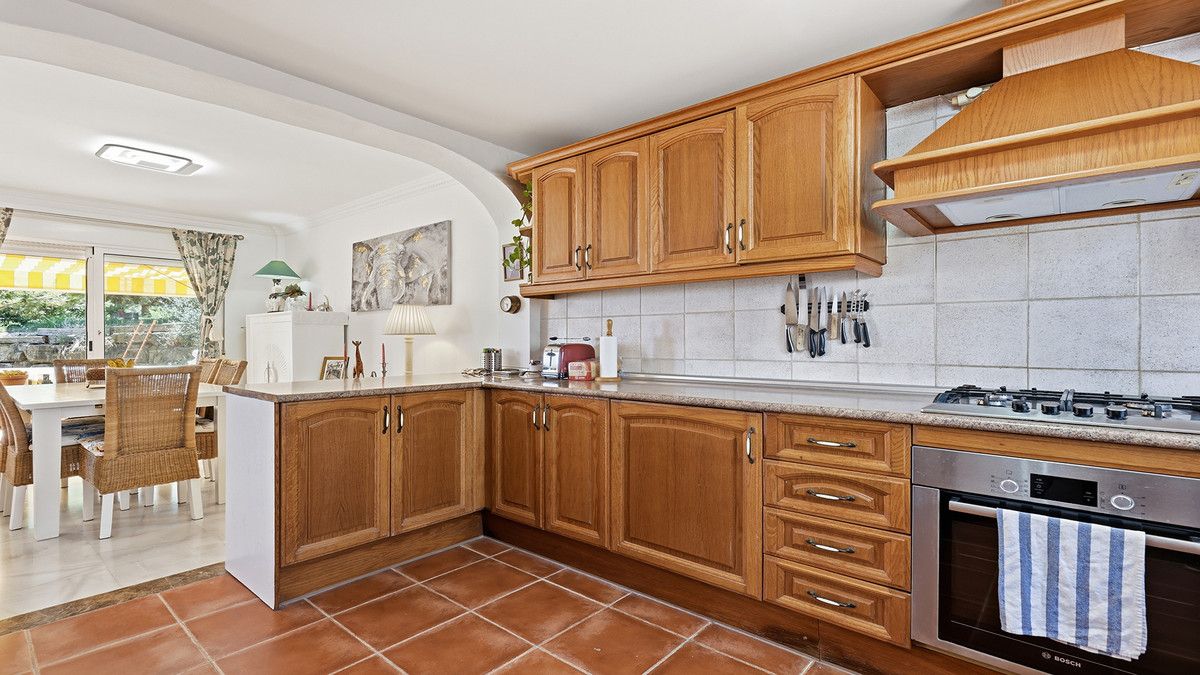 Huis te koop in Manilva | 4 slaapkamers H5427973