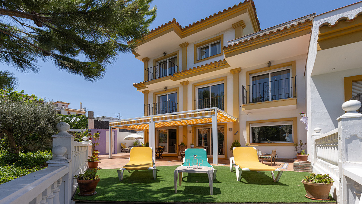 Huis te koop in Manilva | 4 slaapkamers H5427973