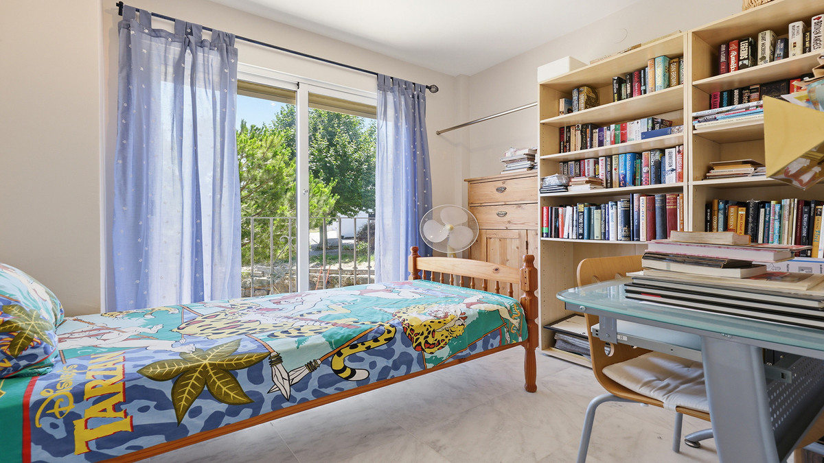 Huis te koop in Manilva | 4 slaapkamers H5427973