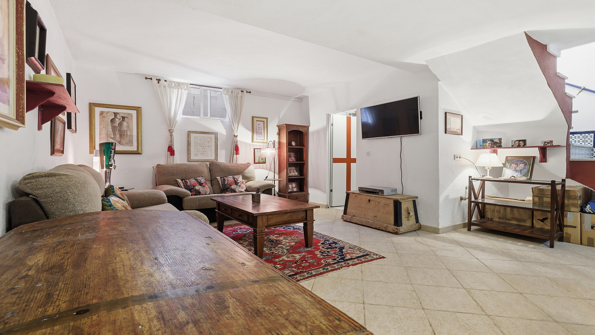 Huis te koop in Manilva | 4 slaapkamers H5427973