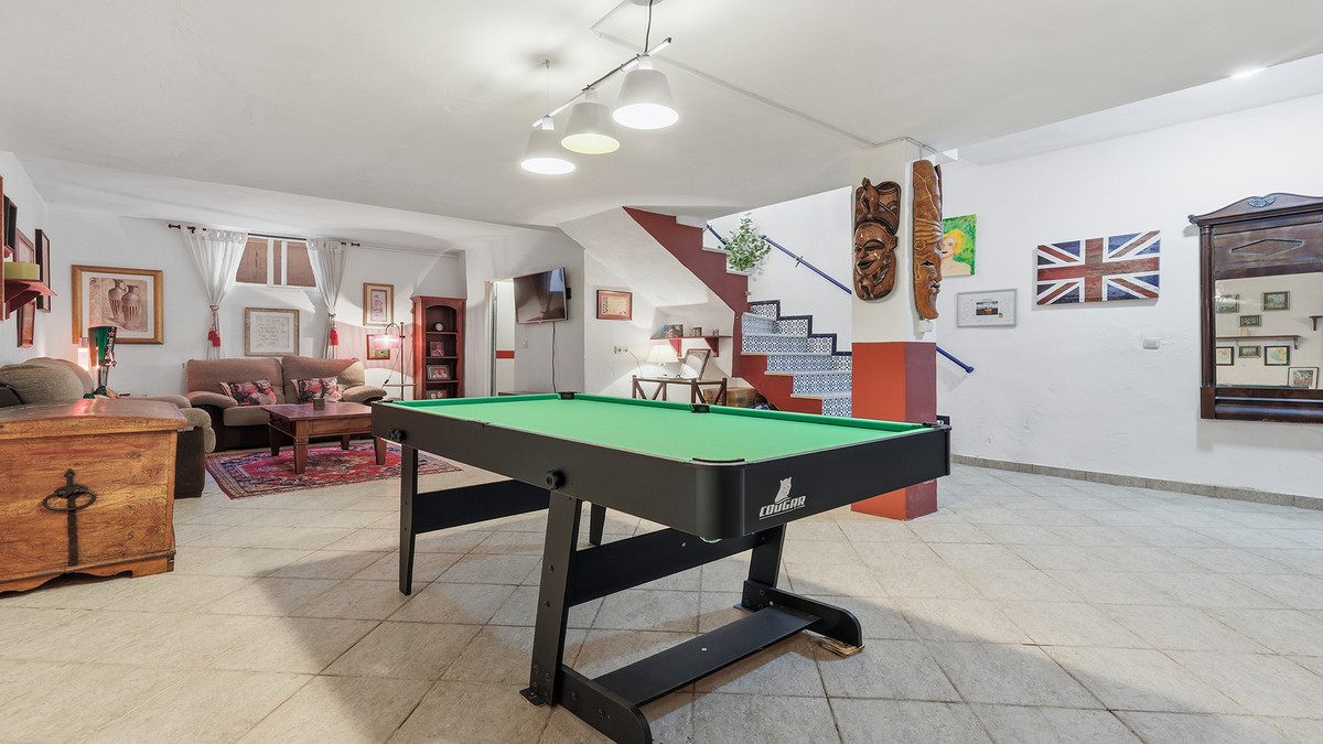 Huis te koop in Manilva | 4 slaapkamers H5427973